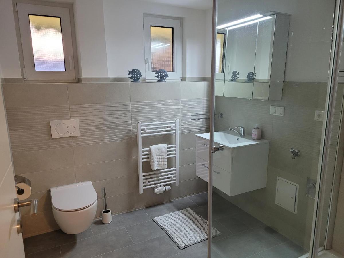 Ferienwohnung Anna Oftersheim Schwetzingen Hockenheim 3 Zimmer Mit Balkon ภายนอก รูปภาพ